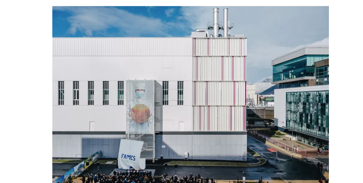 FAÇADES TEXTILES
